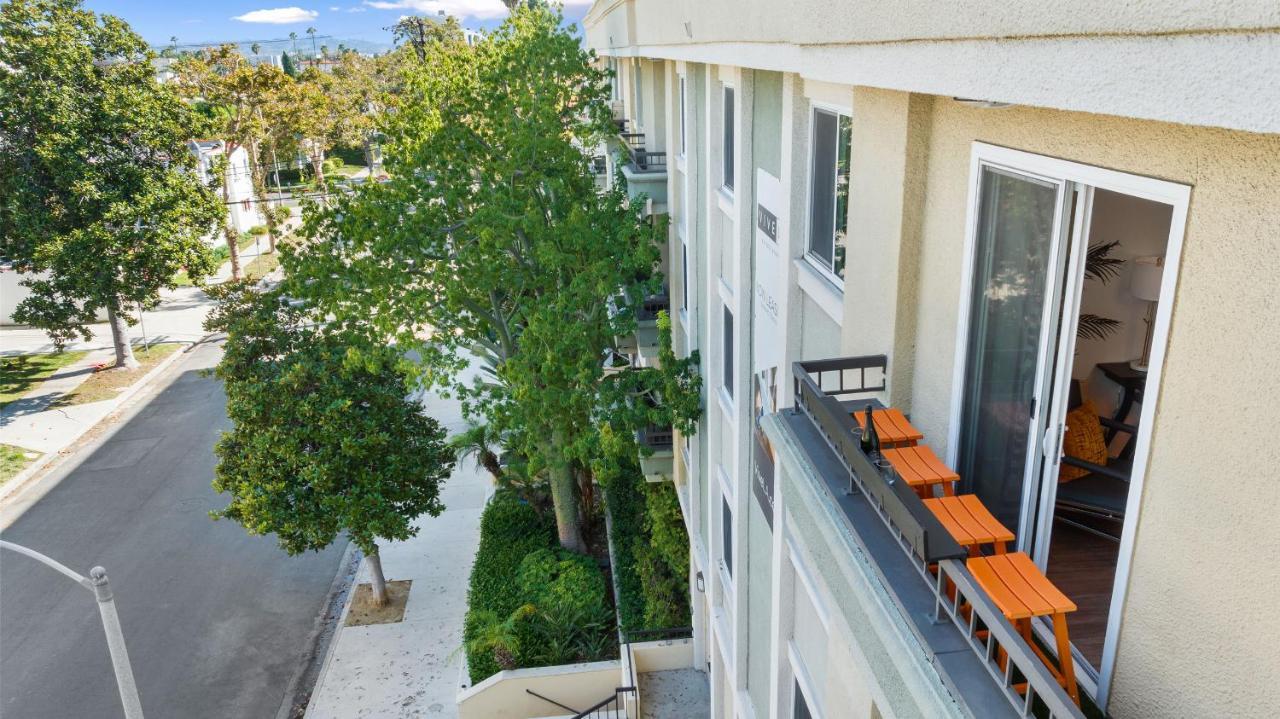 Beverly Hills 2 Bed 2 Bath Penthouse With Den And Parking 414 Лос-Анджелес Экстерьер фото