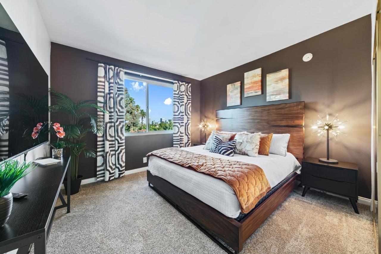 Beverly Hills 2 Bed 2 Bath Penthouse With Den And Parking 414 Лос-Анджелес Экстерьер фото